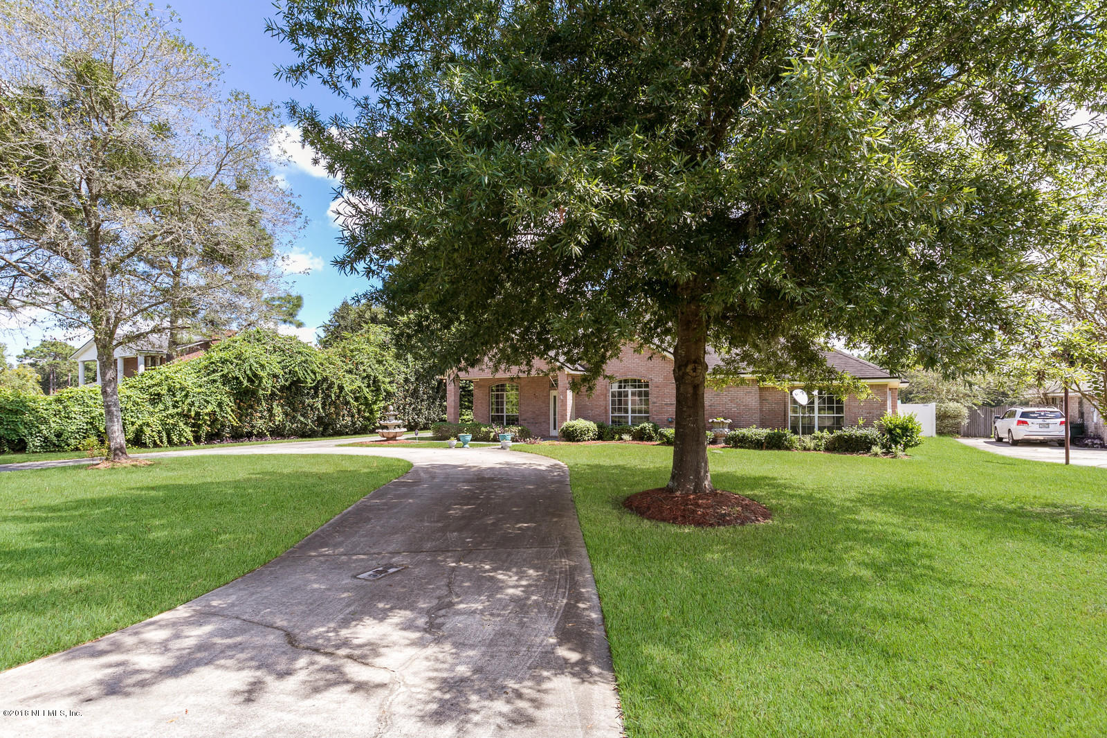 1093 Pebble Ridge Drive Jacksonville, FL 32220 - Photo 3 of 44 11_2P5A7166_mls