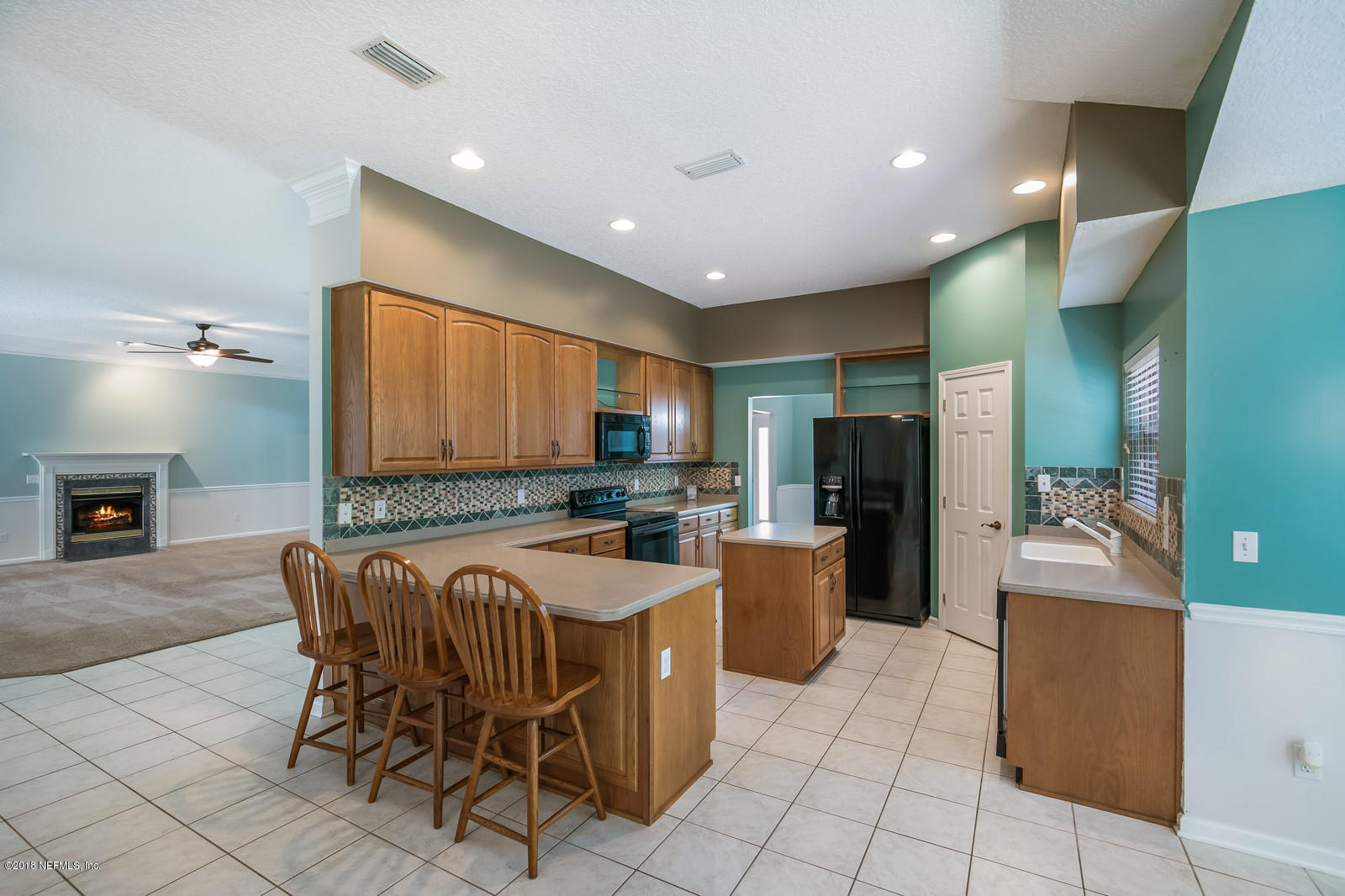 1093 Pebble Ridge Drive Jacksonville, FL 32220 - Photo 10 of 44 35_2P5A7292Edit_mls