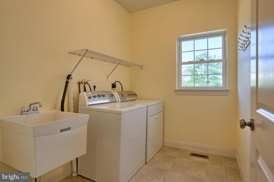 190 Valley Road Mount Gretna, PA 17064 - Photo 25 of 36 Gallery Image 25