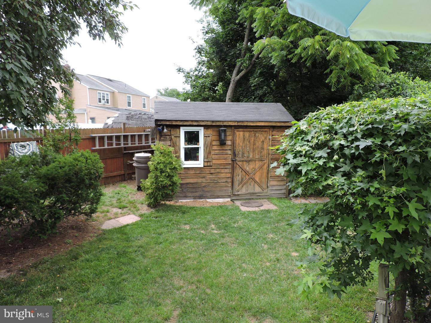 8 Glascow Road Westampton, NJ 08060 - Photo 17 of 18 Storage Shed