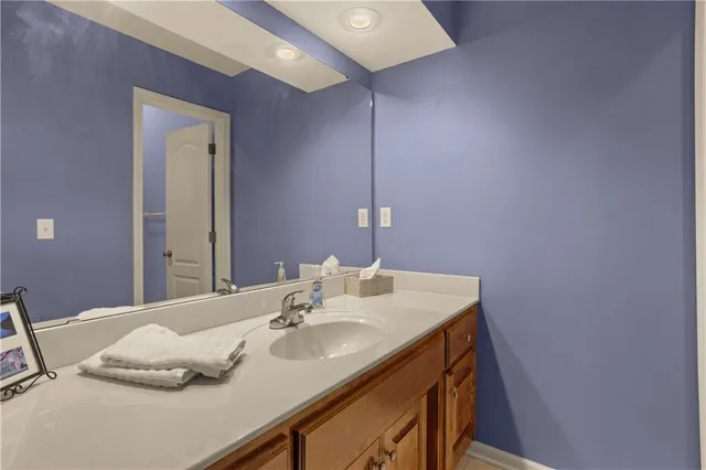 $475,000 | 1404 Northeast Whitestone Drive, Lee's Summit, MO 64086