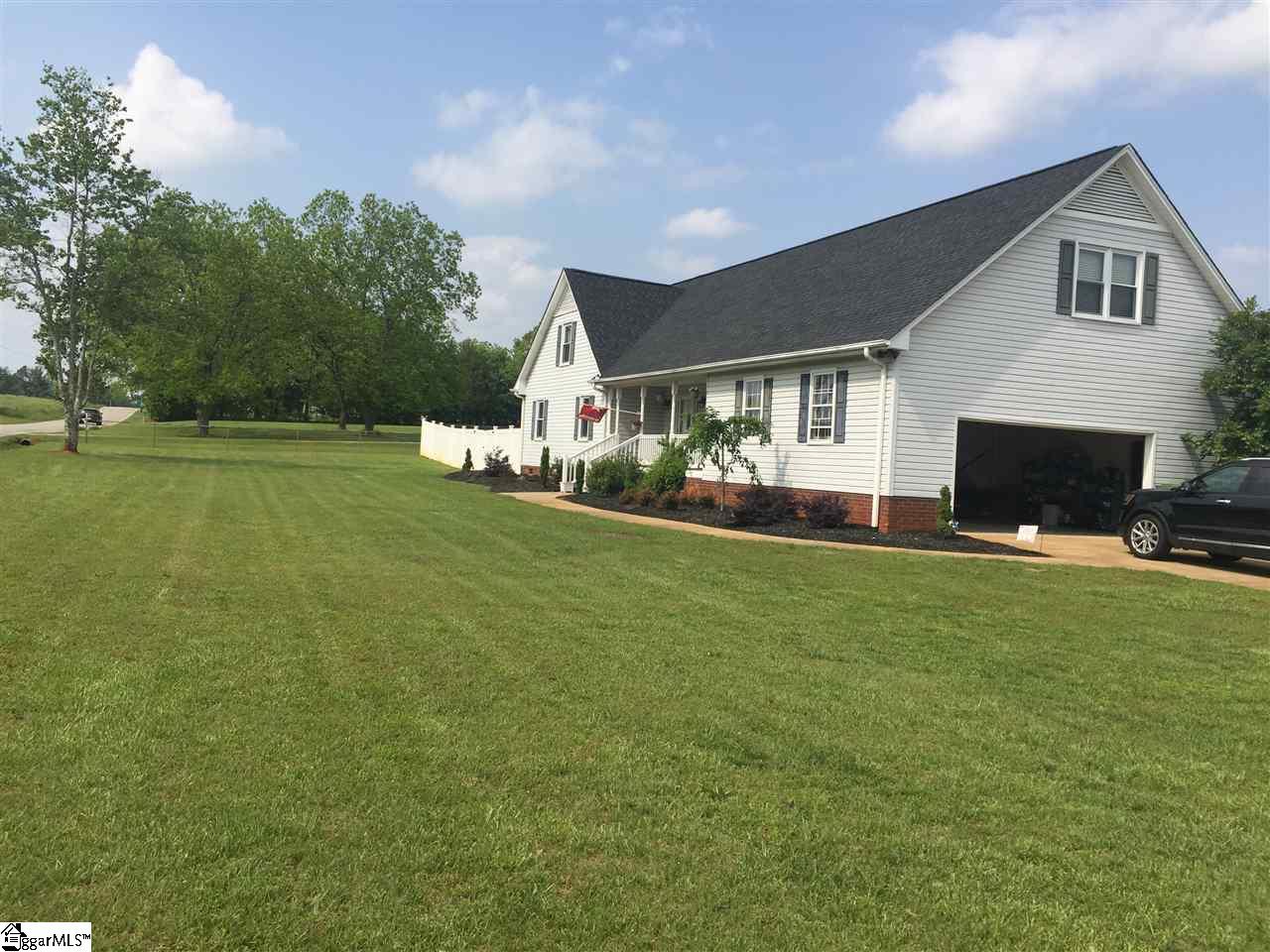 429 Rock Springs Road Easley, SC 29642 - Photo 2 of 30 Gallery Image 2