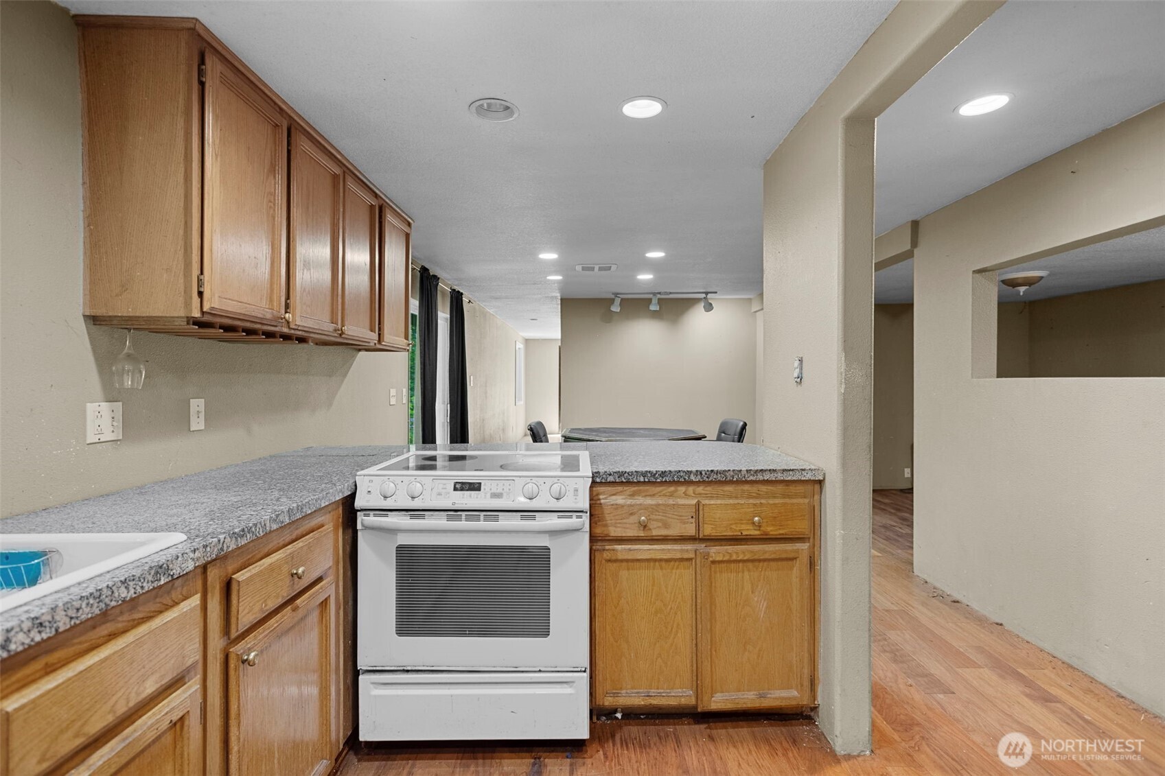 400 North Dubois Road Ariel, WA 98603 - Photo 10 of 34