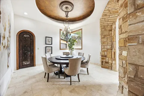 $2,095,000 | 709 Angel Light Drive, Spicewood, TX 78669