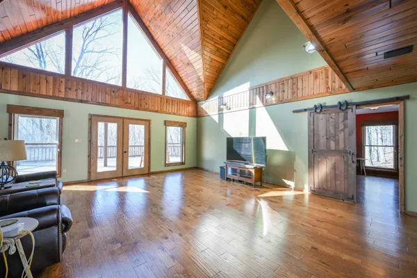 $499,000 | 576 Ridgeway Road, Sugar Tree, TN 38380