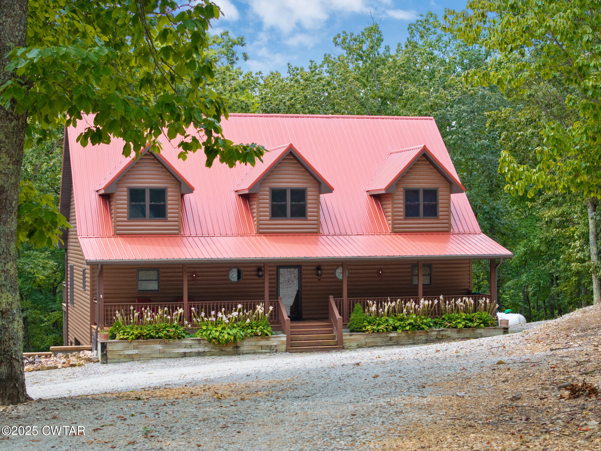 576 Ridgeway Road Sugar Tree, TN 38380 - Photo 12 of 66 front view of a house with a yard
