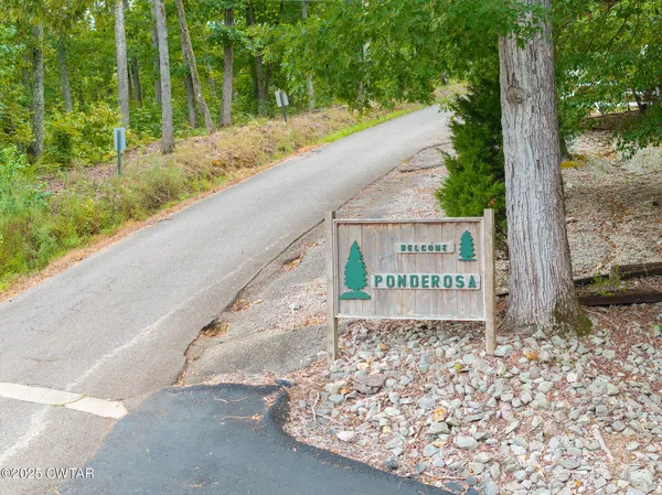 $499,000 | 576 Ridgeway Road, Sugar Tree, TN 38380