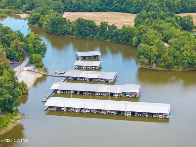 $499,000 | 576 Ridgeway Road, Sugar Tree, TN 38380