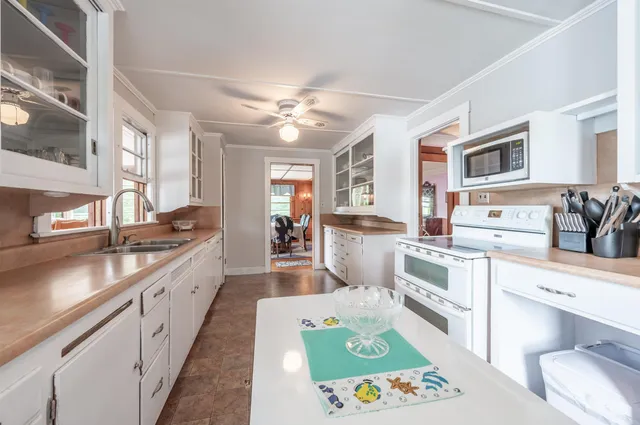 $4,250,000 | 770 Jobs Creek Road, Sunapee, NH 03782