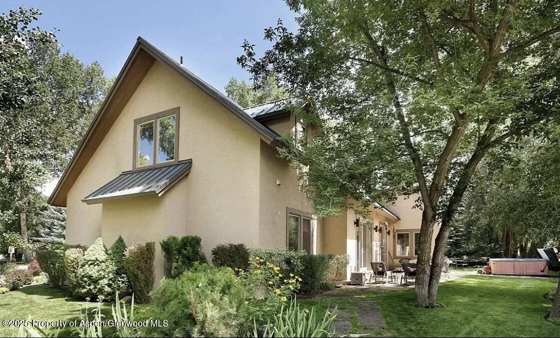 60 River Cove Basalt, CO 81621 - Photo 14 of 17 a front view of house with yard