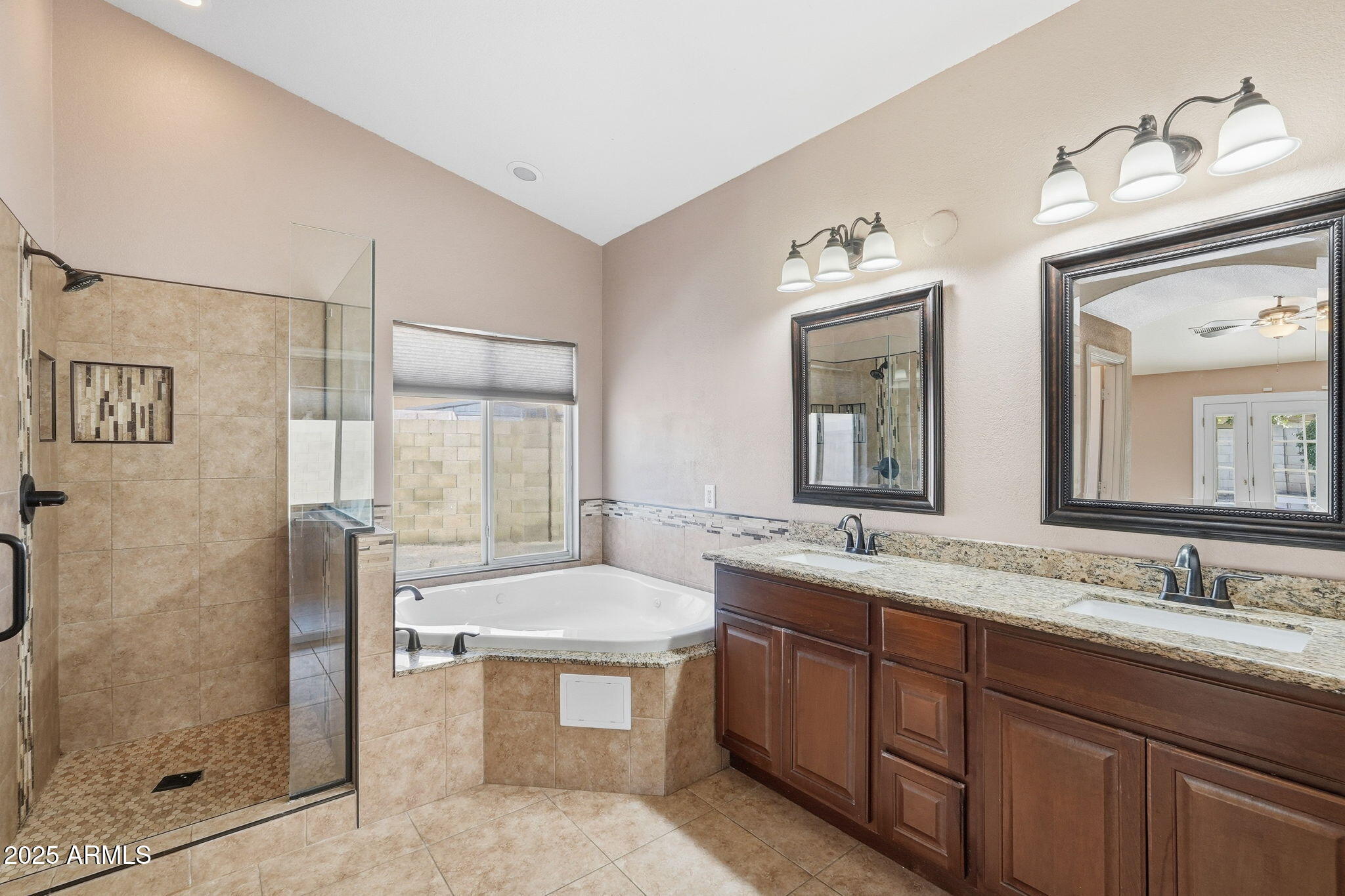 1619 East Carter Road Phoenix, AZ 85042 - Photo 39 of 56 039_ListerPros