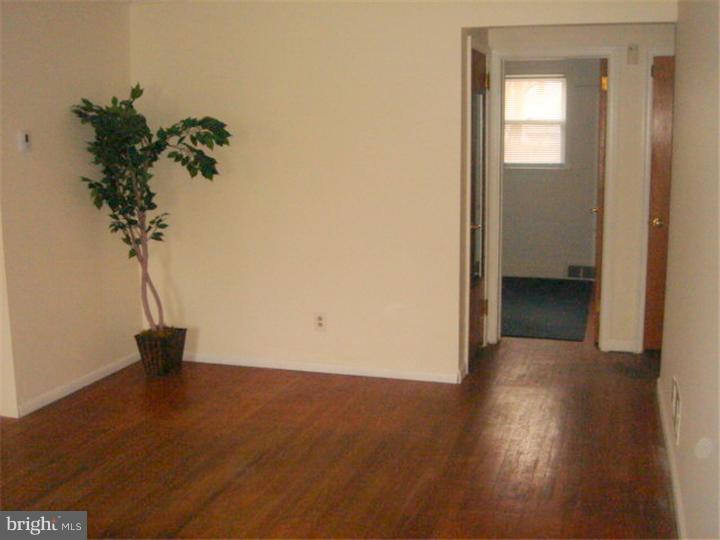 207 Wykagyl Road Somerdale, NJ 08083 - Photo 6 of 18 View