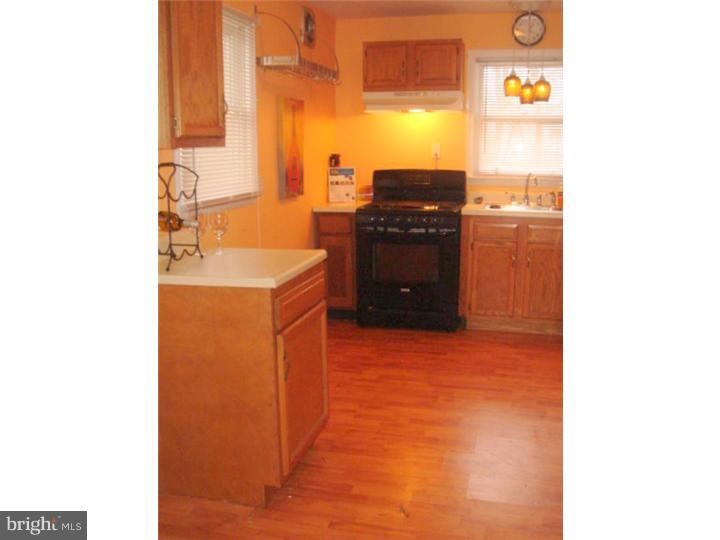 207 Wykagyl Road Somerdale, NJ 08083 - Photo 10 of 18 Kitchen