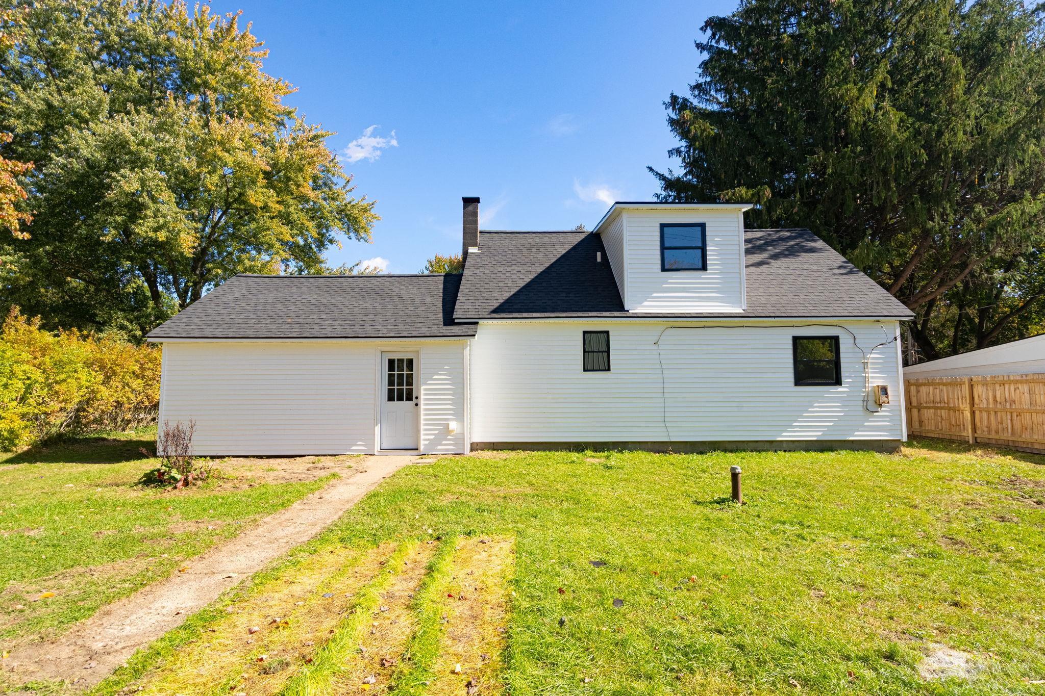 4639 Brott Road North Street, MI 48049 - Photo 4 of 35 Gallery Image 4