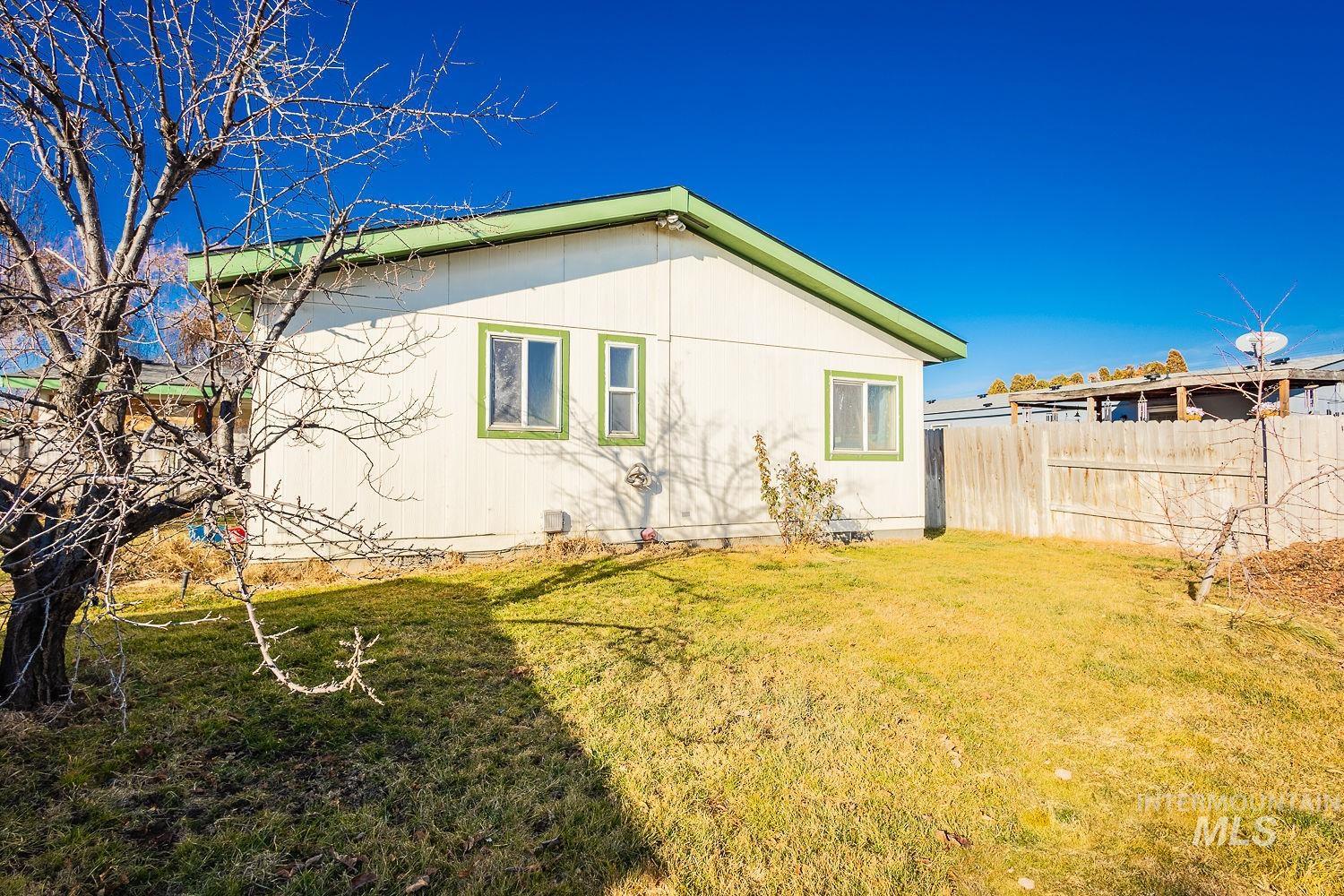 4119 Ashton Avenue Caldwell, ID 83607 - Photo 47 of 50 Rear view of property