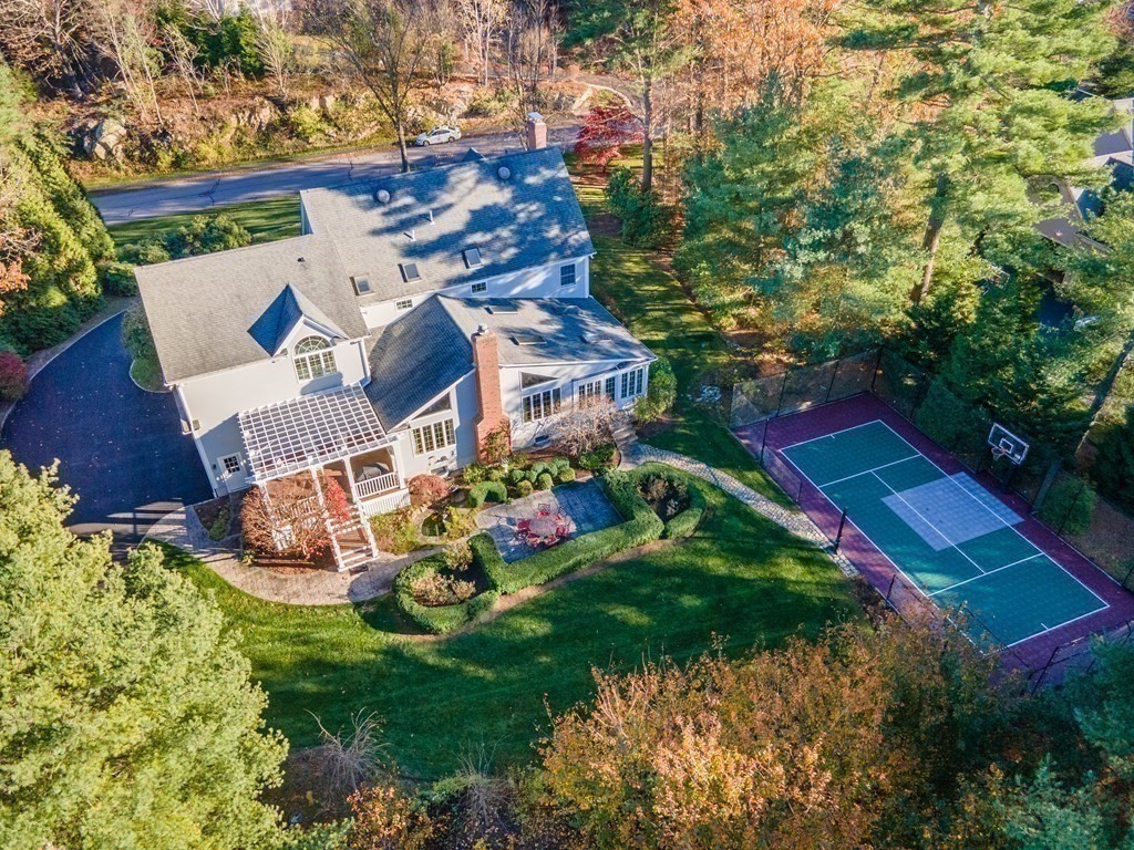 458 Far Reach Road Westwood, MA 02090 - Photo 34 of 39 Gallery Image 34