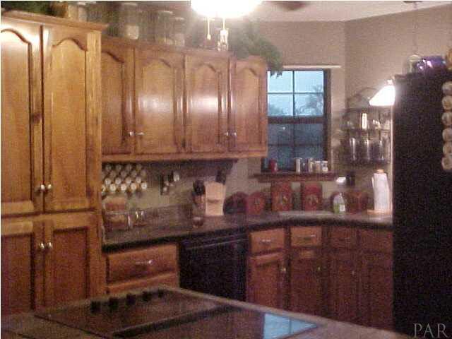 908 Green Acres Road Atmore, AL 36502 - Photo 4 of 8