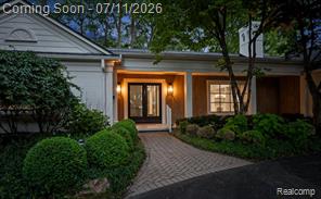 4154 Nearbrook Road Bloomfield Hills, MI 48302 - Photo 3 of 47