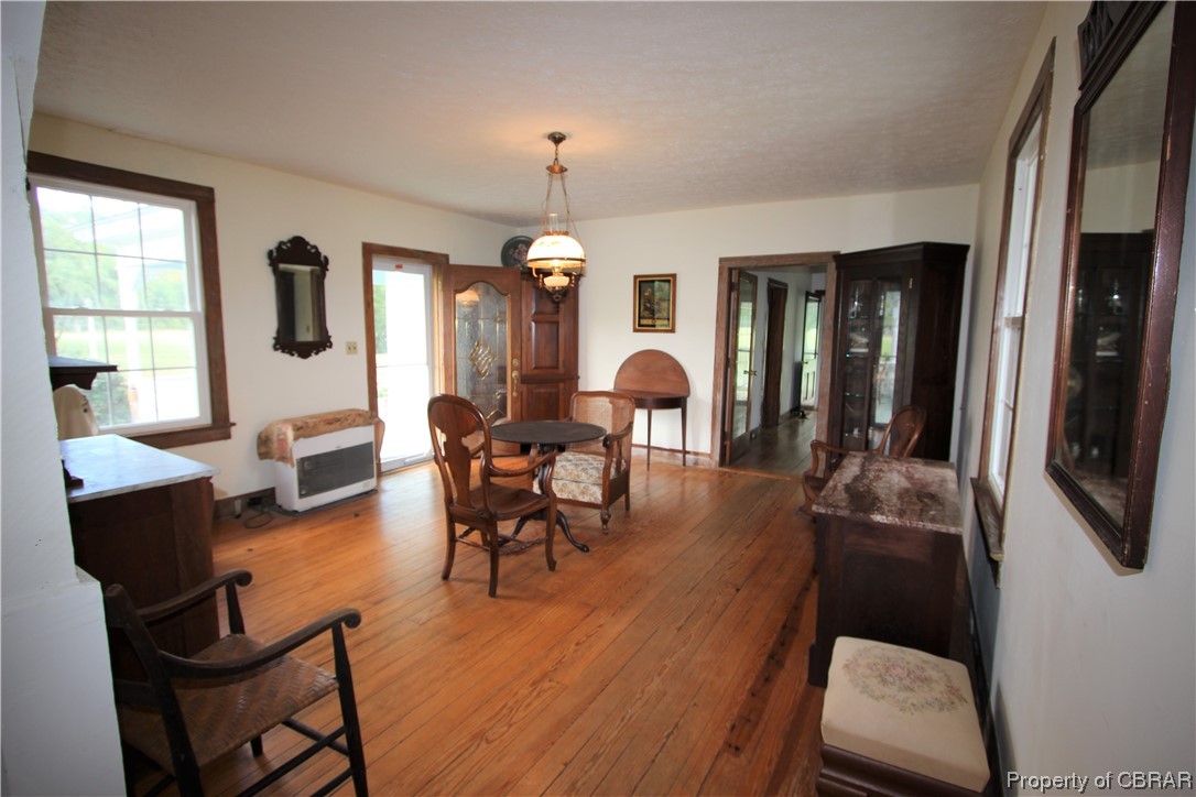 1502 Gdn Crk Road Mathews, VA 23109 - Photo 15 of 50 View of wood floored dining room