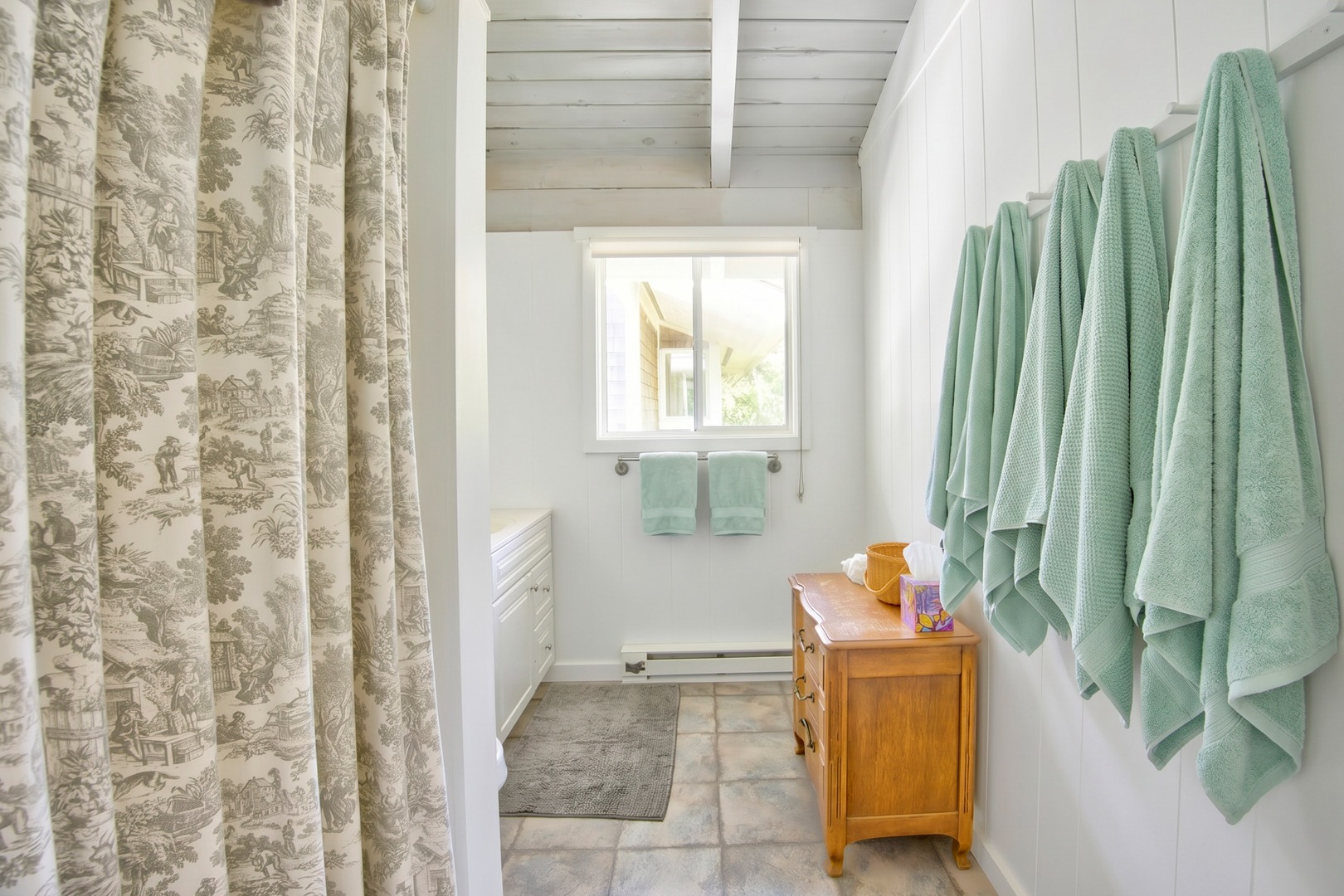 6 Trail End Chilmark, MA 02535 - Photo 20 of 23