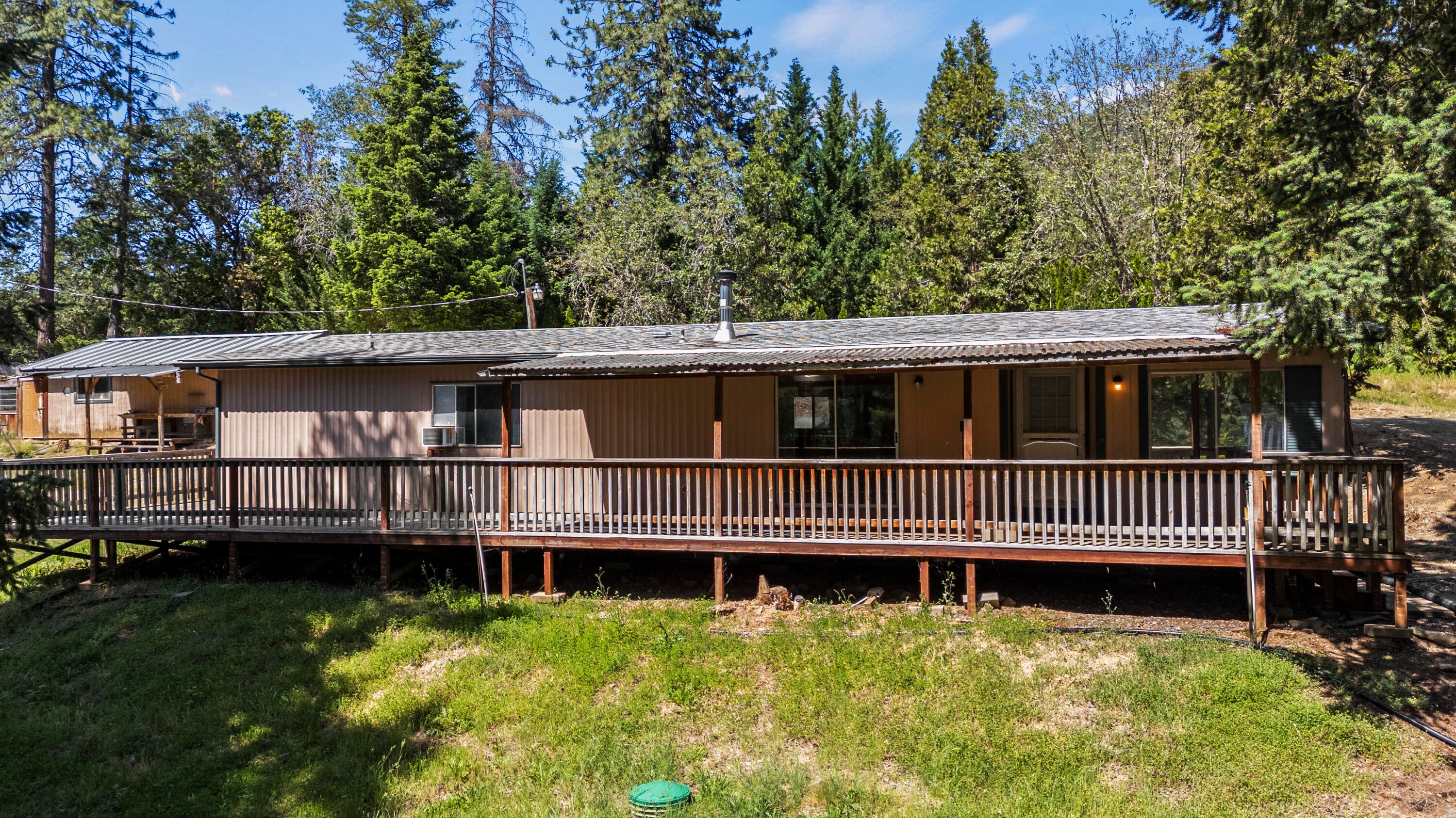 10244 North Applegate Road Grants Pass, OR 97527 - Photo 14 of 24 10244 North Applegate Road - Drone - 17