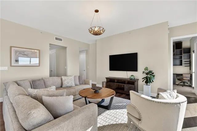 $4,900 | 1820 Peachtree Road Northwest, Unit 1408, Atlanta, GA 30309