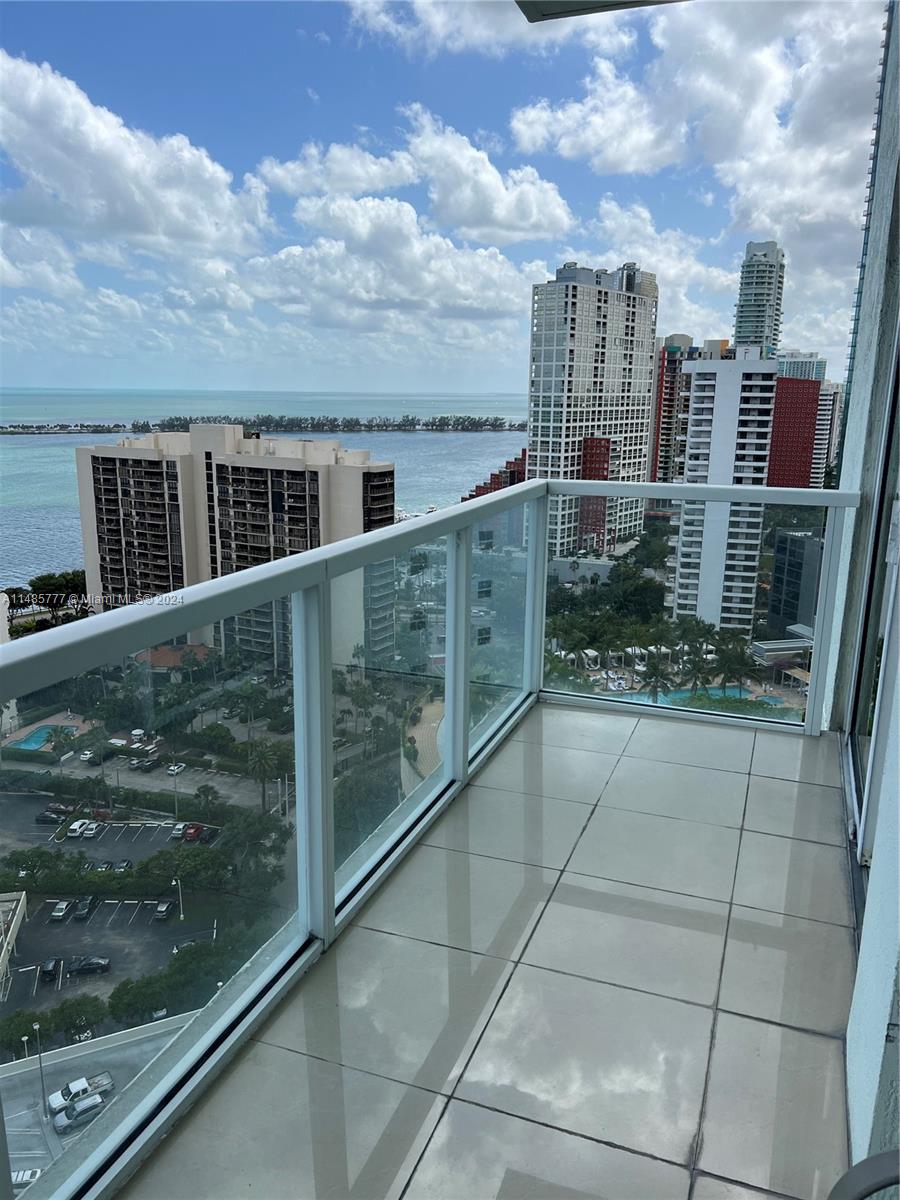 218 Southeast 14th Street, Unit TS107 Miami, FL 33131 - Photo 15 of 17