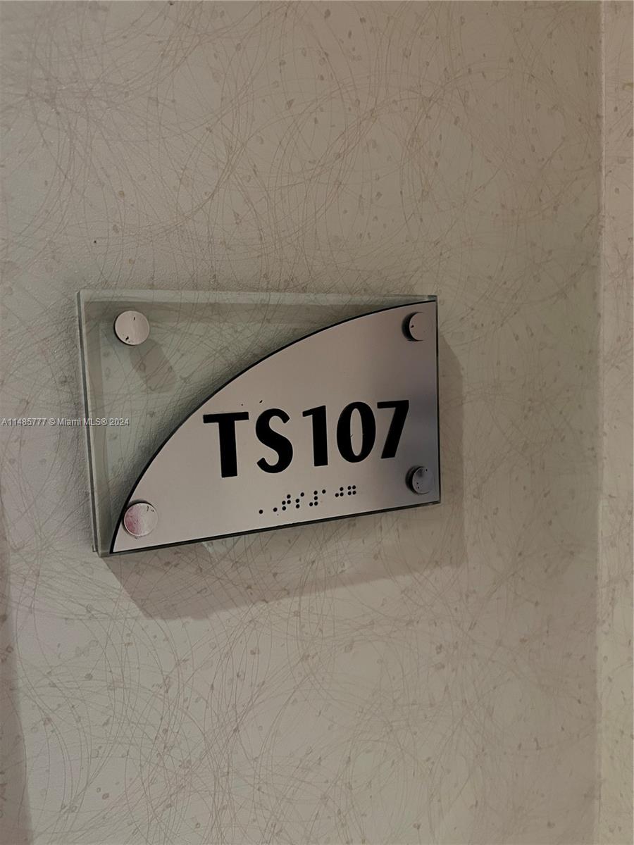 218 Southeast 14th Street, Unit TS107 Miami, FL 33131 - Photo 17 of 17