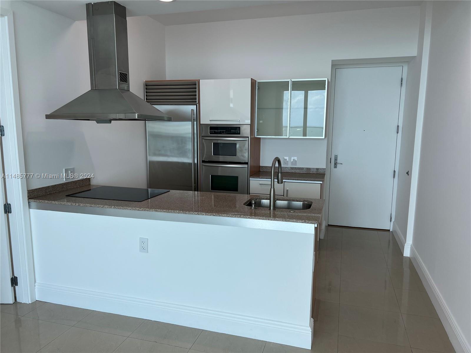 218 Southeast 14th Street, Unit TS107 Miami, FL 33131 - Photo 3 of 17