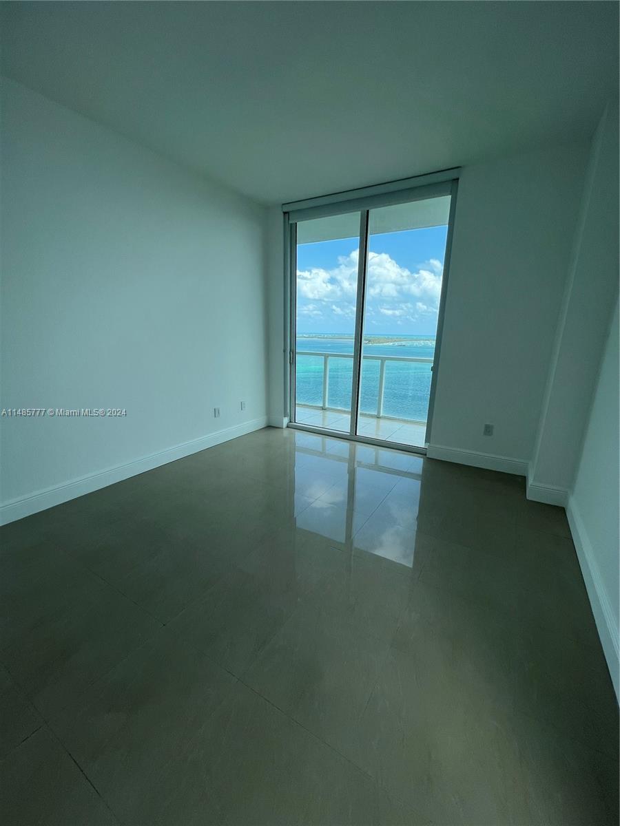 218 Southeast 14th Street, Unit TS107 Miami, FL 33131 - Photo 6 of 17