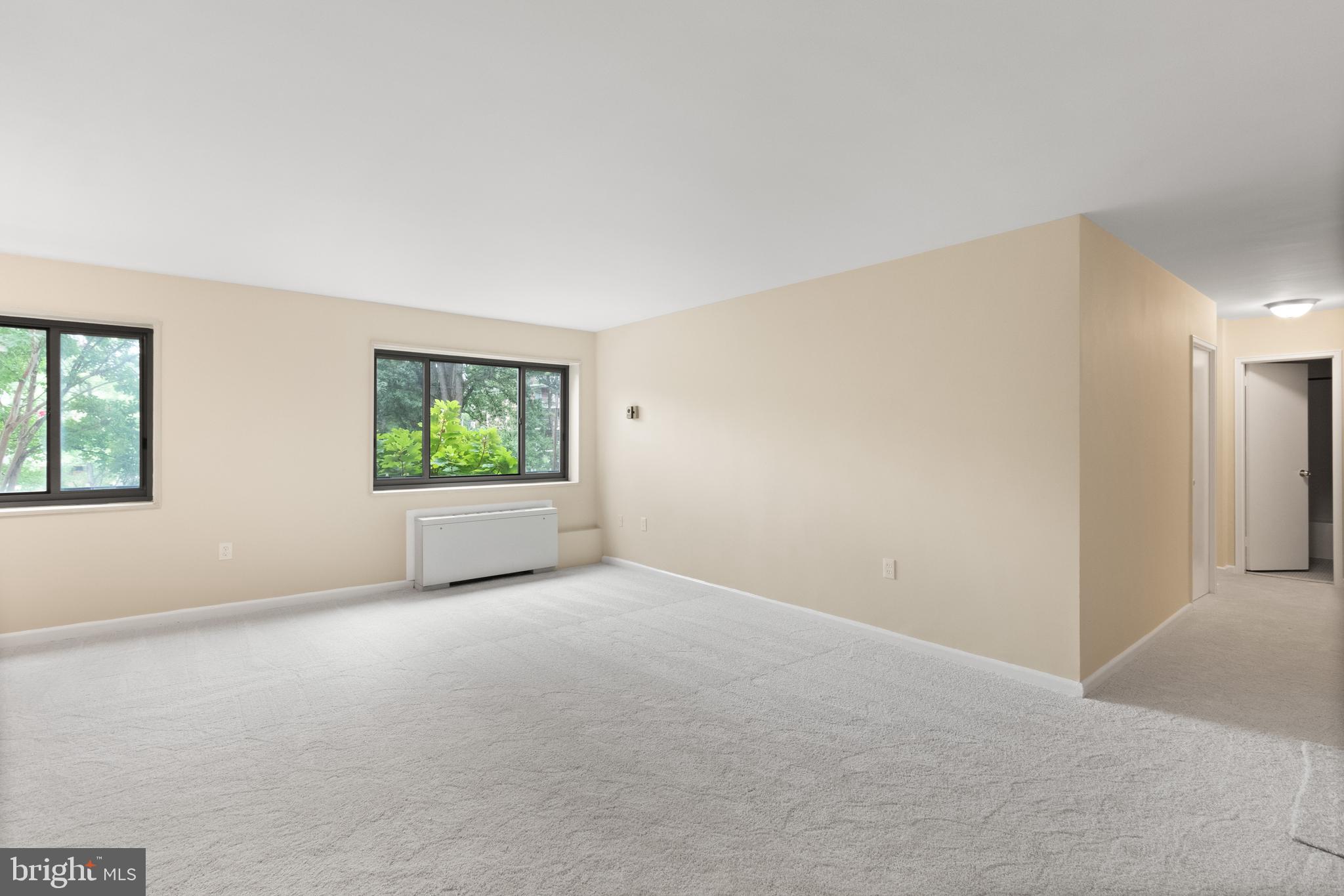 1200 South Arlington Ridge Road, Unit 102 Arlington, VA 22202 - Photo 2 of 15