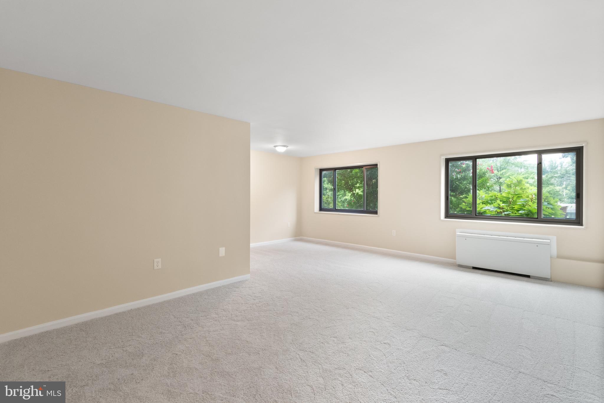 1200 South Arlington Ridge Road, Unit 102 Arlington, VA 22202 - Photo 3 of 15
