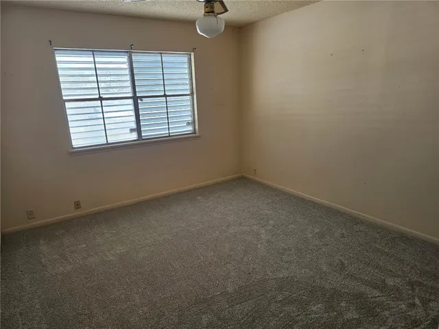 $164,900 | 88 Townhouse Lane, Corpus Christi, TX 78412