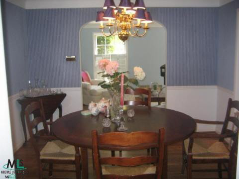 405 Moran Road Grosse Pointe, MI 48236 - Photo 5 of 7 729256-4.JPG