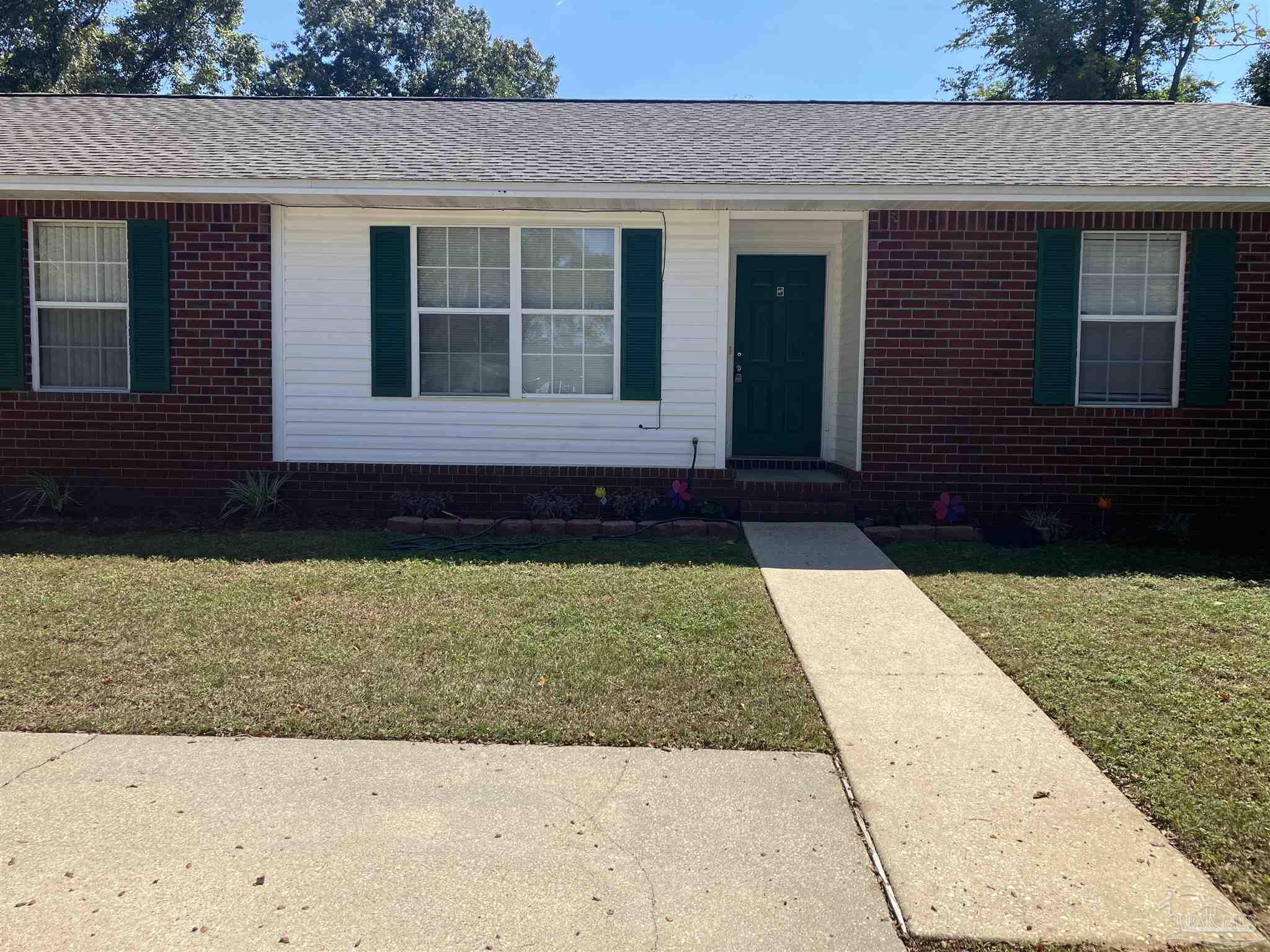 3031 East Kingsfield Road Pensacola, FL 32514 - Photo 1 of 16