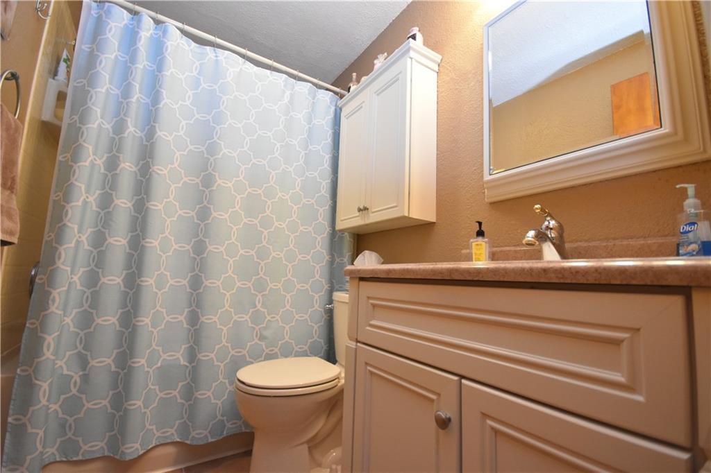 136 Cherry Valley Road Saxonburg, PA 16056 - Photo 10 of 22 Gallery Image 10