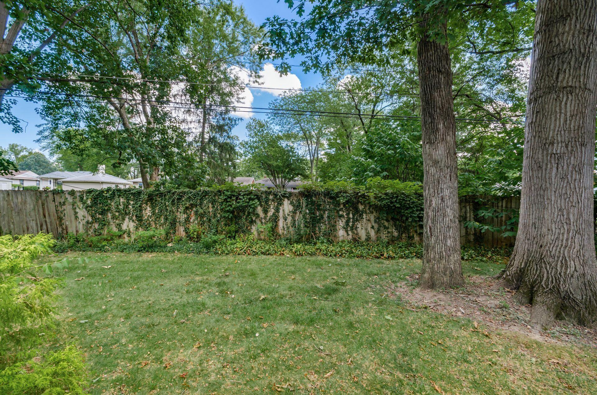 3086 Leeds Road Columbus, OH 43221 - Photo 17 of 47 025_1442_K 3086 Leeds Rd012-2