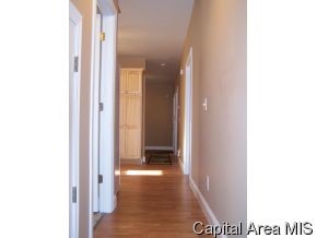 2032 East Edwards Street Springfield, IL 62703 - Photo 8 of 10