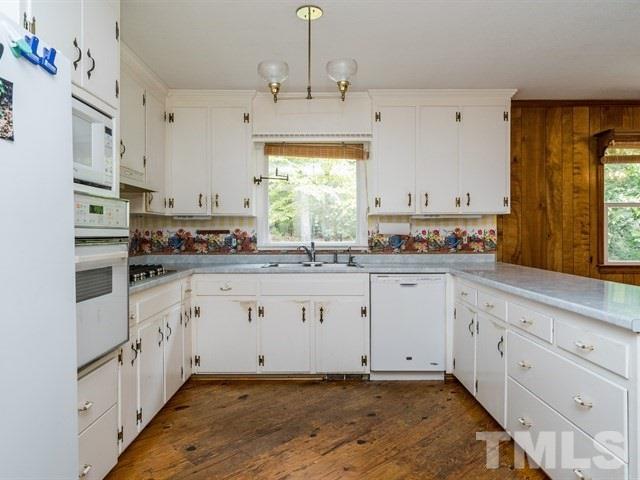 240 Southeast Maynard Road Cary, NC 27511 - Photo 13 of 25 Gallery Image 13