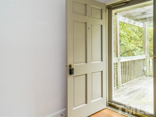 240 Southeast Maynard Road Cary, NC 27511 - Photo 3 of 25 Gallery Image 3