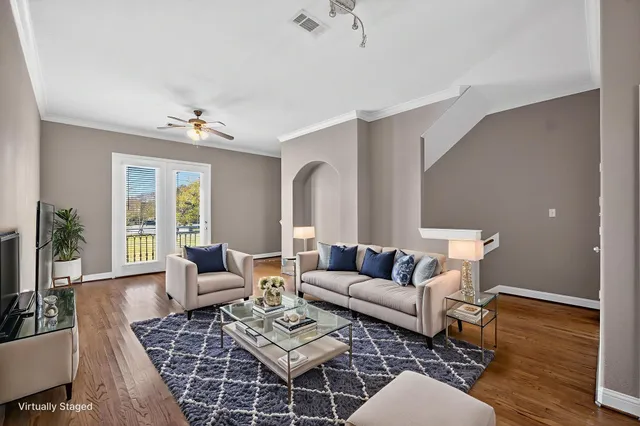 $200,000 | 320 Cathedral Square, Beaumont, TX 77701