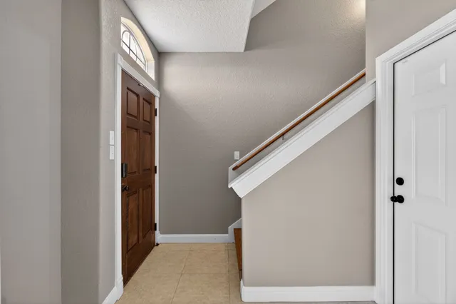 $200,000 | 320 Cathedral Square, Beaumont, TX 77701