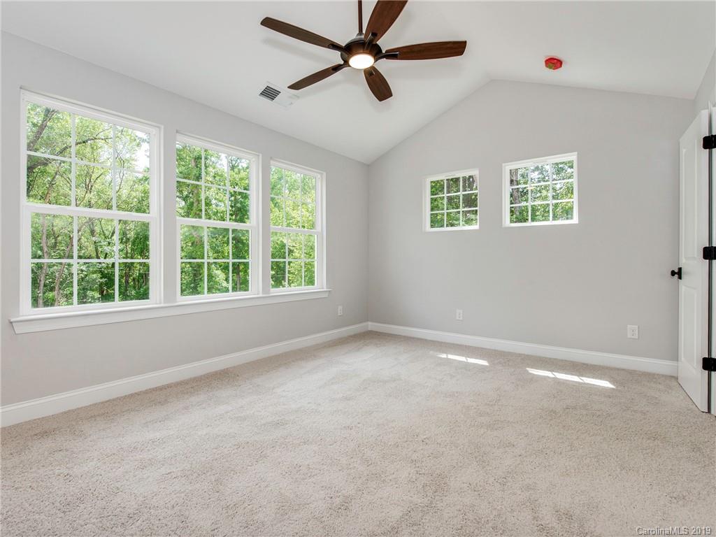 8215 Larkhaven Road Charlotte, NC 28216 - Photo 16 of 29 Gallery Image 16