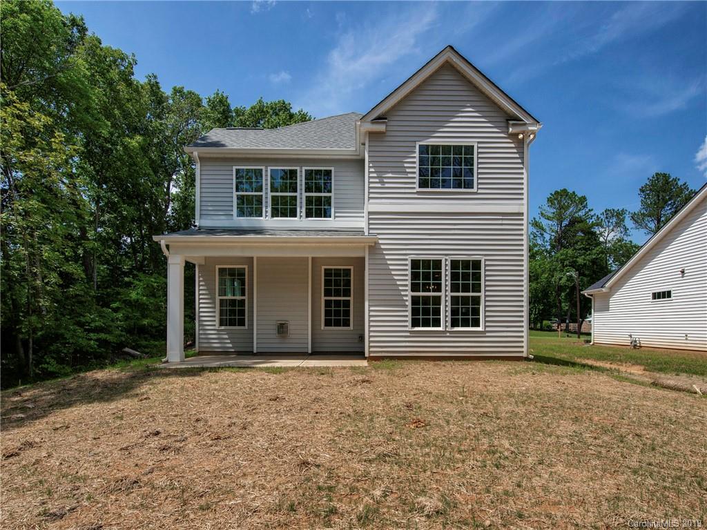 8215 Larkhaven Road Charlotte, NC 28216 - Photo 28 of 29 Gallery Image 28
