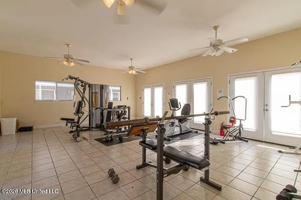 $1,490 | 1664 Beach Boulevard, Biloxi, MS 39531