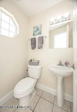 $1,490 | 1664 Beach Boulevard, Biloxi, MS 39531