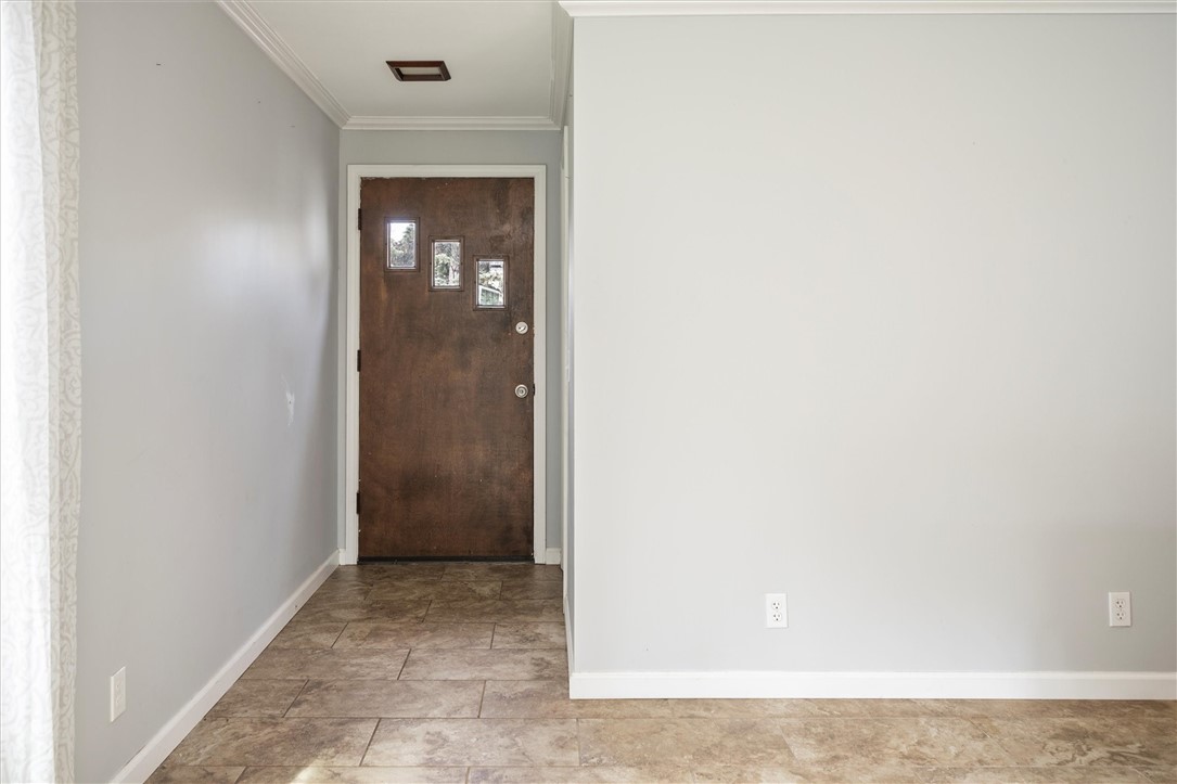 433 Long Acre Road Irondequoit, NY 14621 - Photo 25 of 34