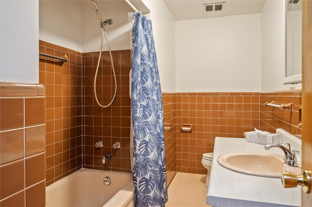 433 Long Acre Road Irondequoit, NY 14621 - Photo 26 of 34