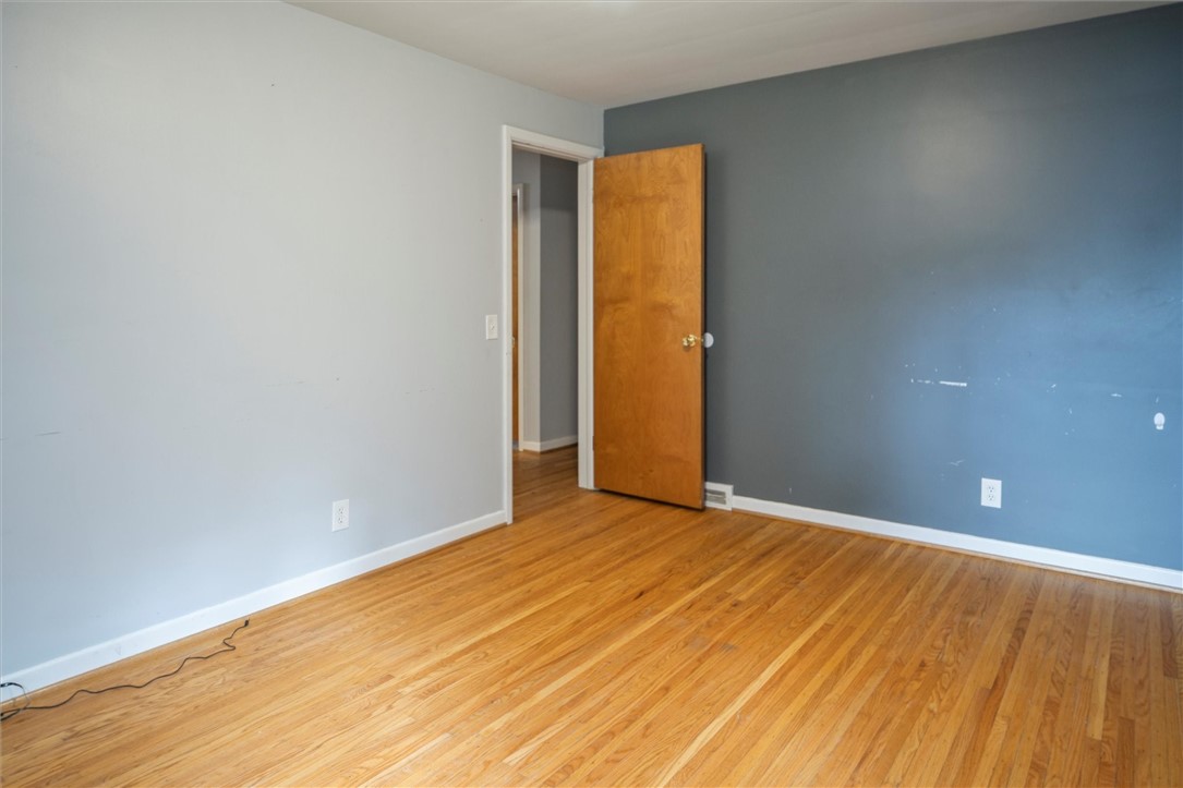 433 Long Acre Road Irondequoit, NY 14621 - Photo 32 of 34