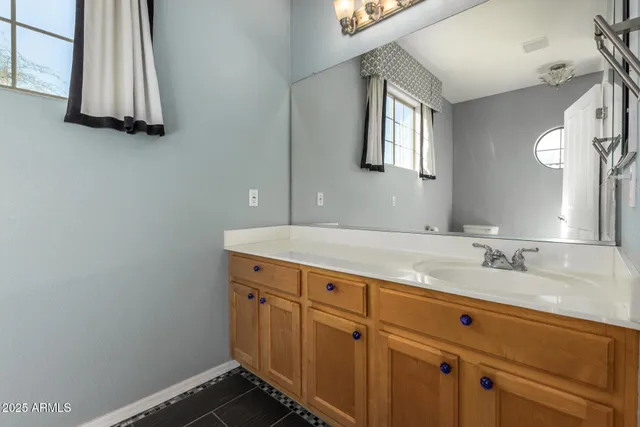 $728,586 | 1310 East Parkview Drive, Gilbert, AZ 85295